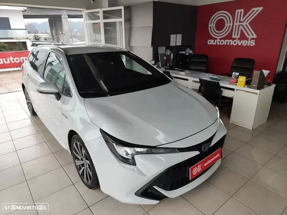 Toyota Corolla Touring Sports 1.8 Hybrid Comfort+P.Sport - 2