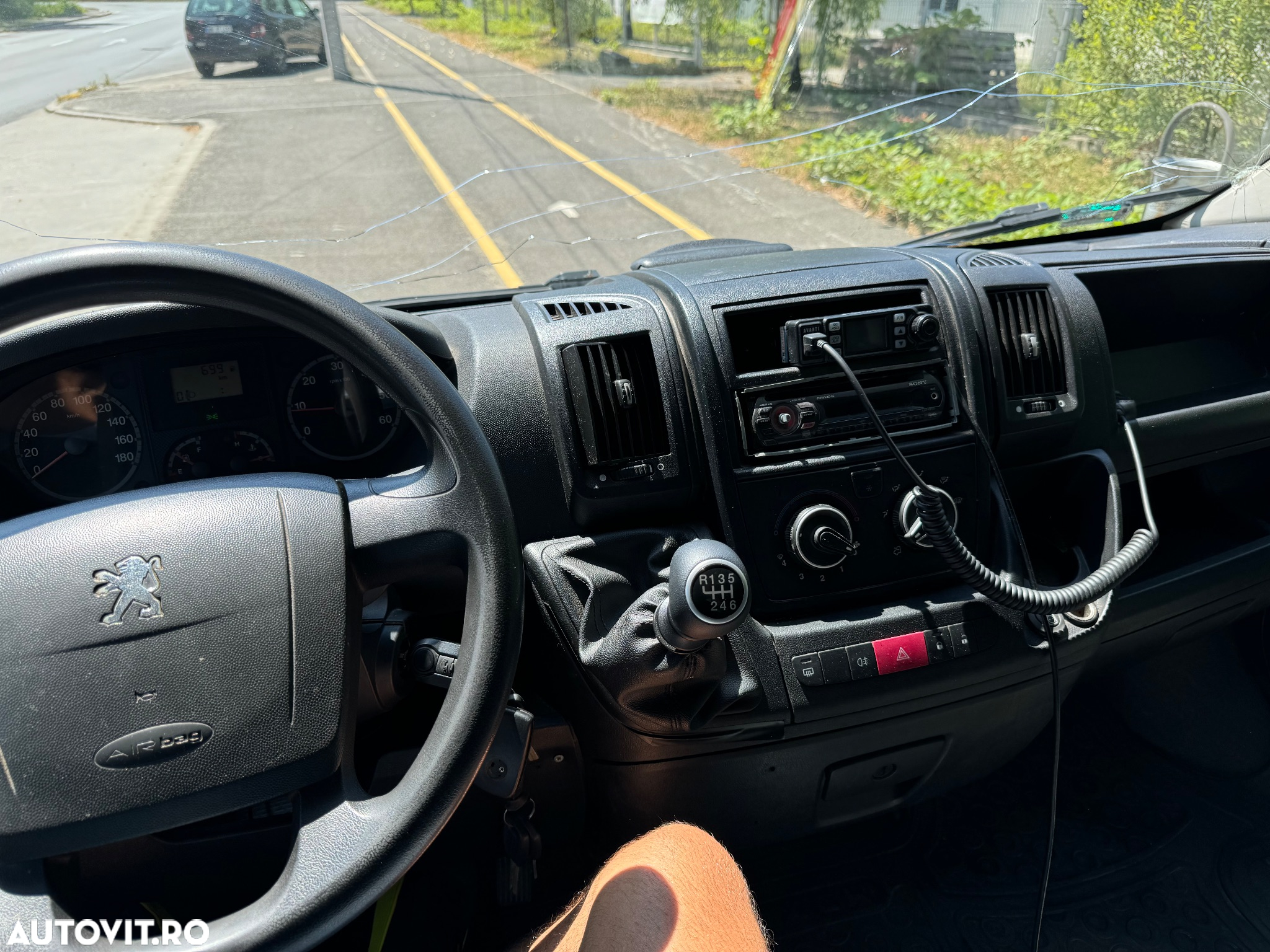 Peugeot Boxer HDi 330 L1H1 Luxus - 6
