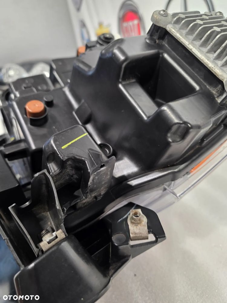 DODGE RAM V 1500 19- BLACK EDITION DYNAMIC IV PRAWA LAMPA PRZEDNIA PRZÓD , NR LE17F6410 / F00HTC705406 / P68477264AA , NR AUKCJI LPP155 - 27