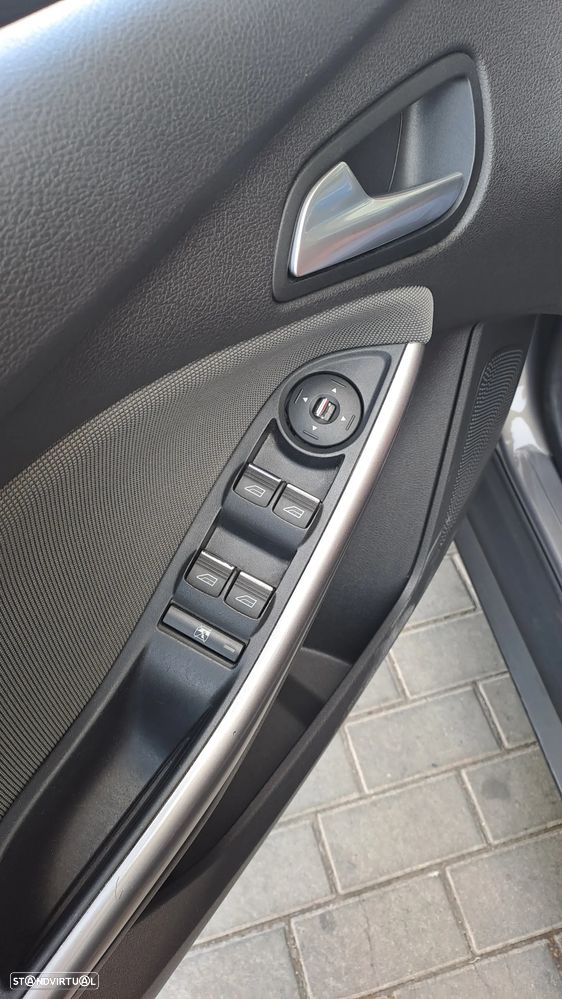 Ford Focus - 7