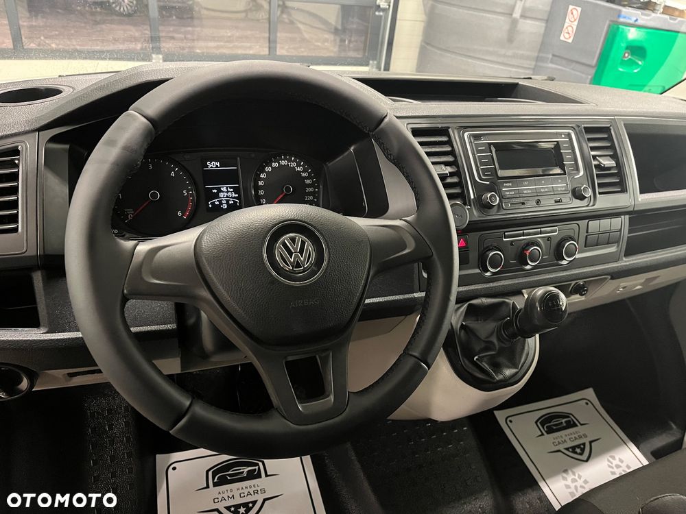 Volkswagen Transporter - 12