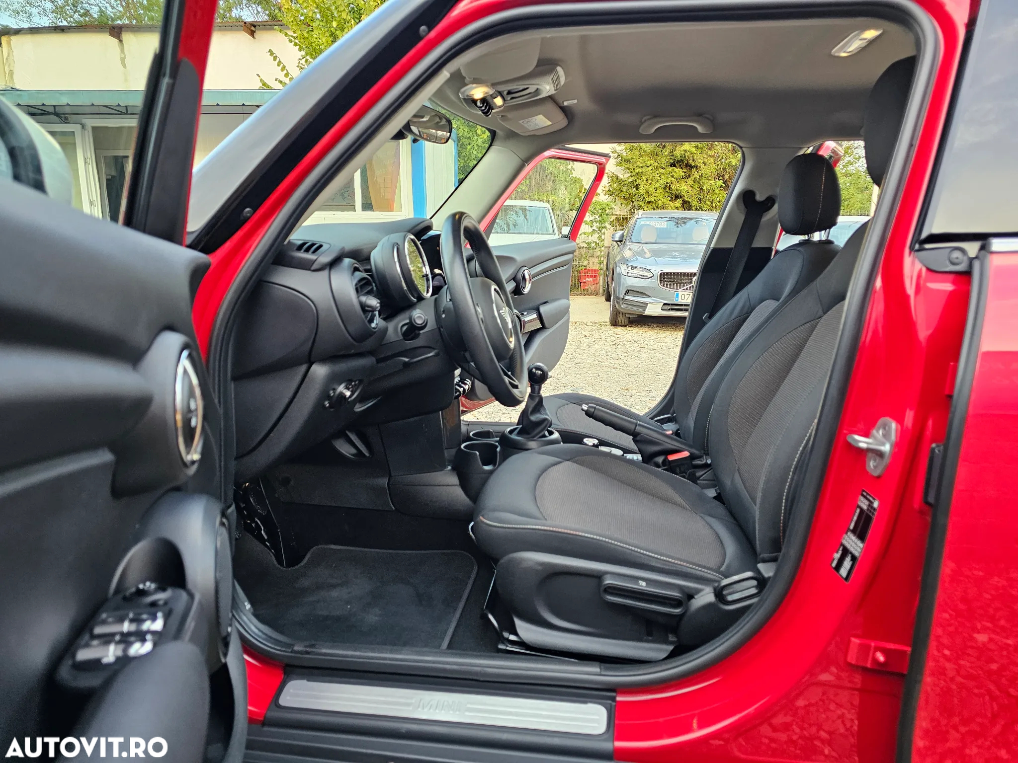 Mini ONE Standard - 18