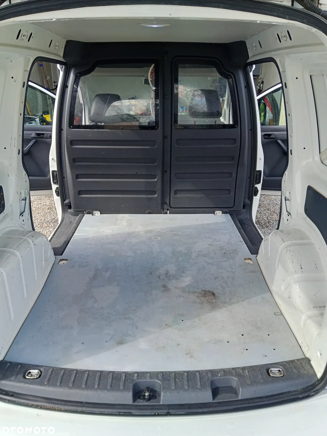 Volkswagen Caddy Maxi 1.6 TDI Comfortline DSG - 17