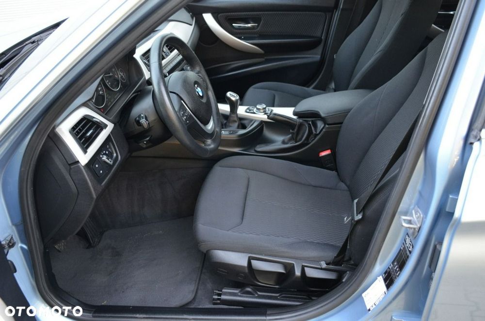 BMW Seria 3 - 20