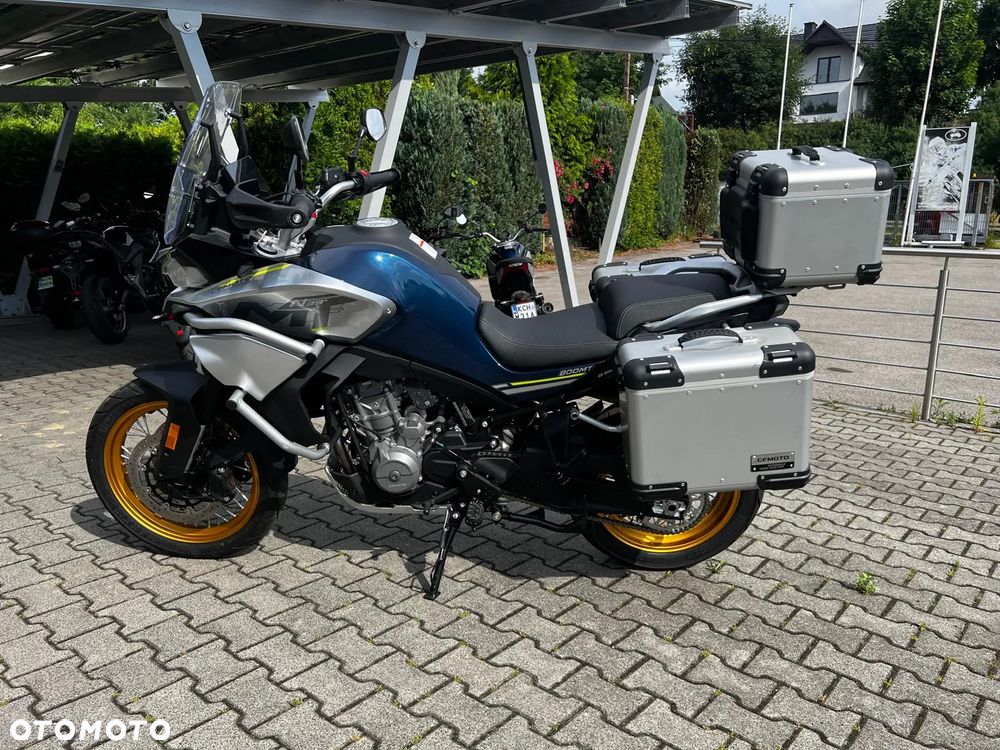 CFMoto 800MT Touring - 11
