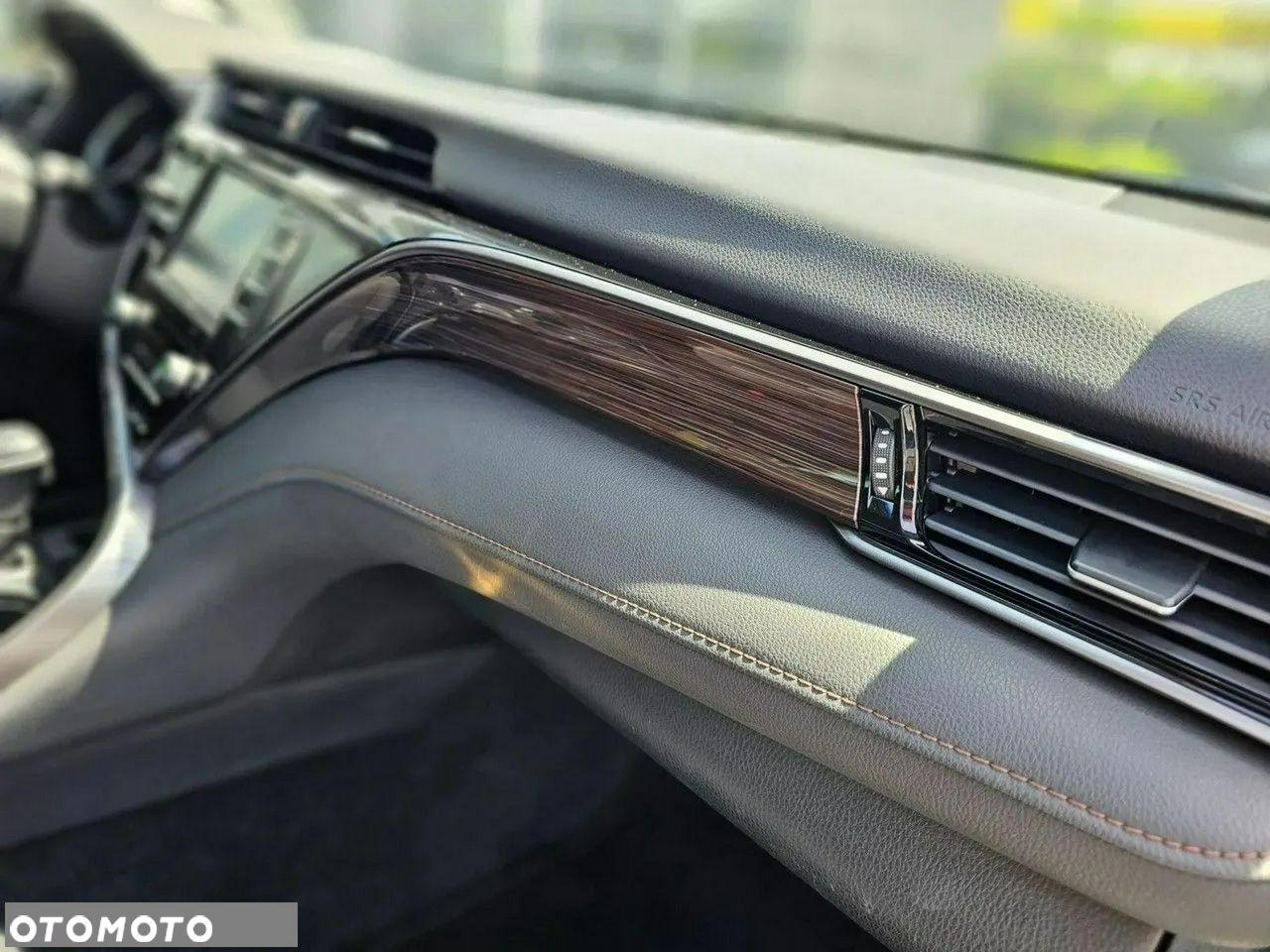 Toyota Camry - 20