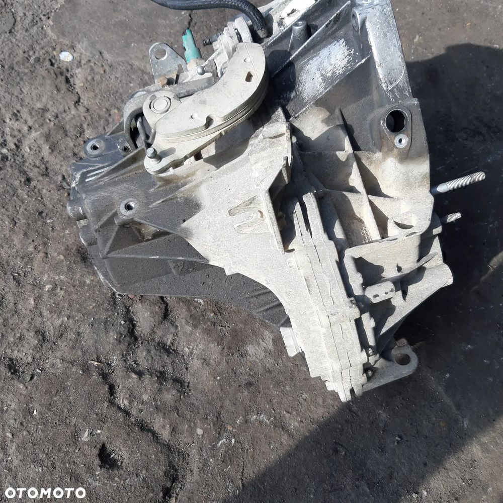 Skrzynia Biegów Scenic 2 Megane III 1.5DCI CM TL4 - 2