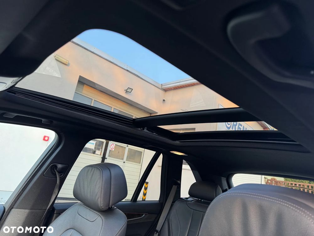 BMW X5 xDrive50i Sport-Aut - 14