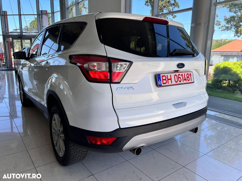 Ford Kuga - 5