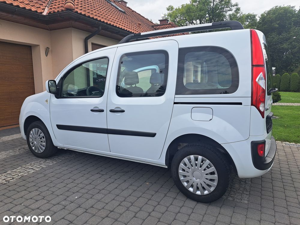 Renault Kangoo 1.6 8V 90 Happy Family - 13