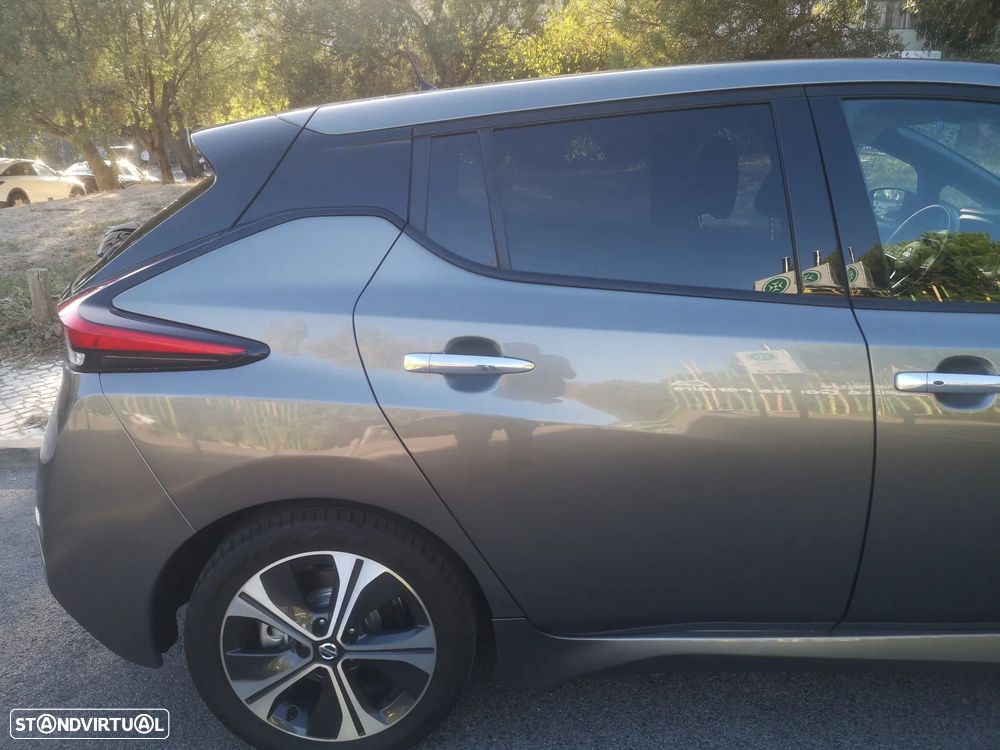 Nissan Leaf N-Connecta - 9