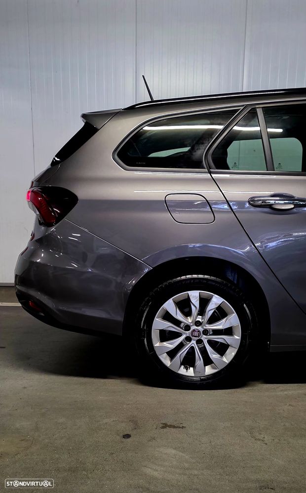 Fiat Tipo Station Wagon 1.3 MultiJet Lounge - 19