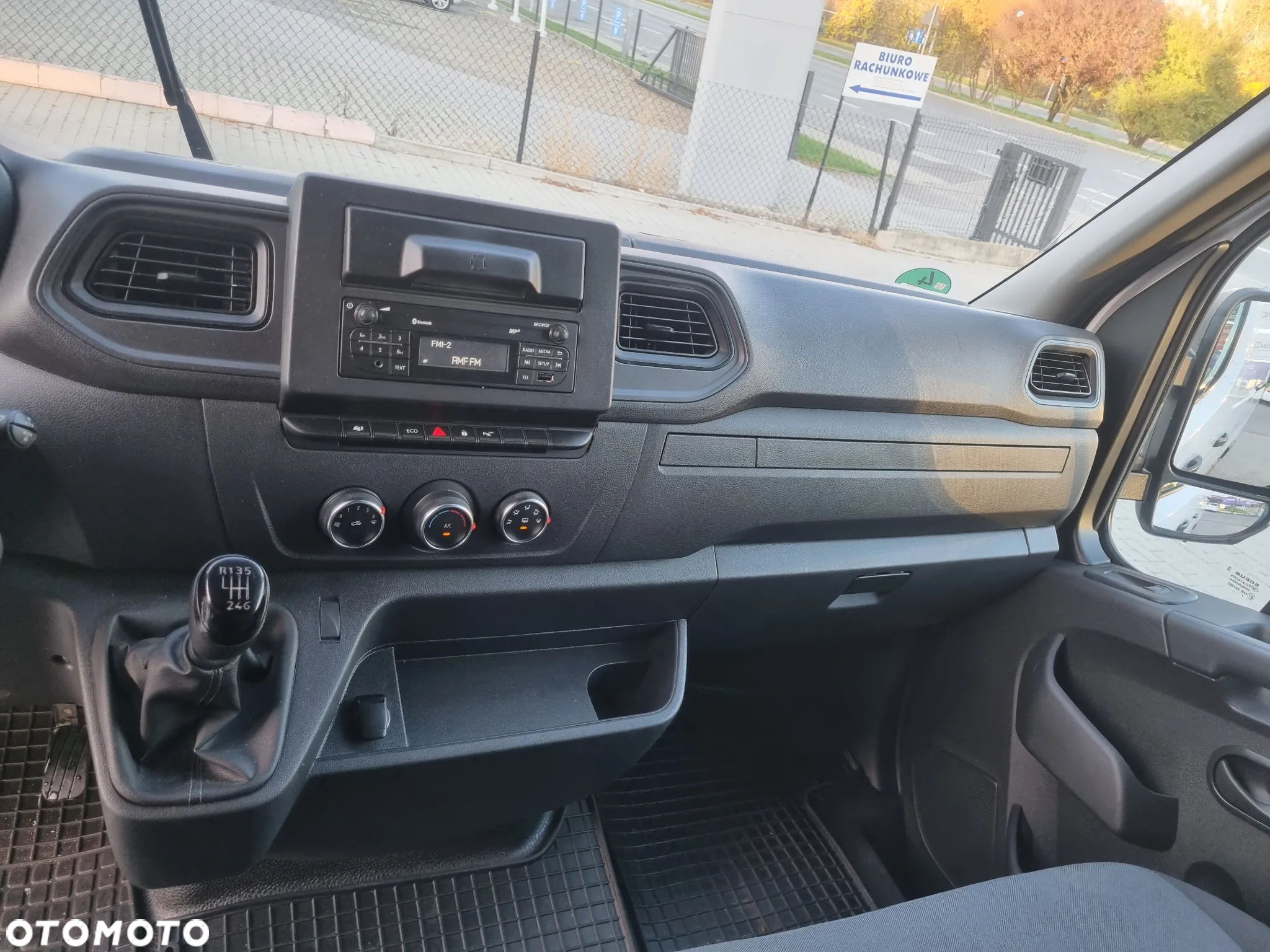 Nissan Nv 400 - 22
