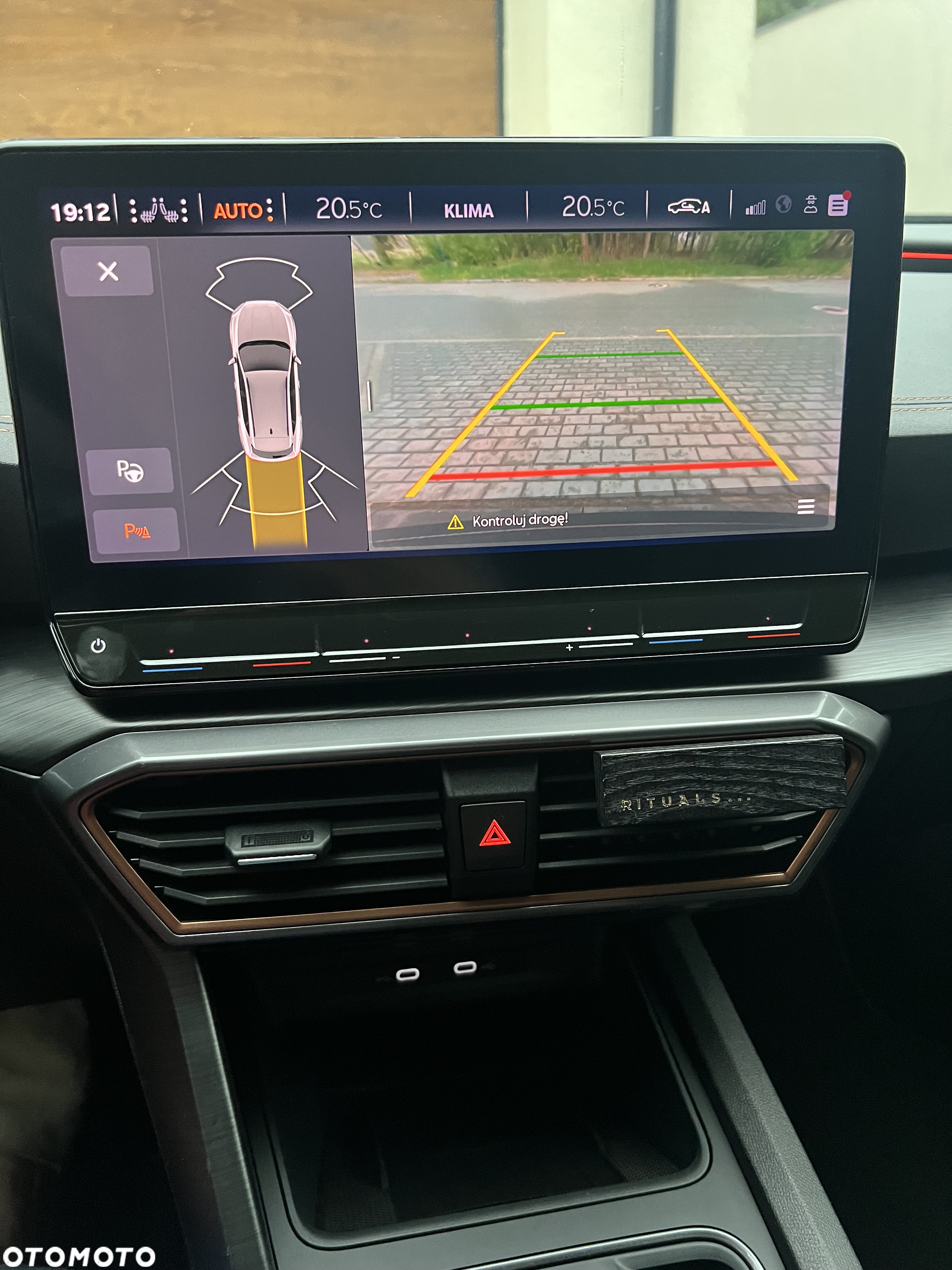 Cupra Formentor 2.0 TSI 4Drive DSG - 27