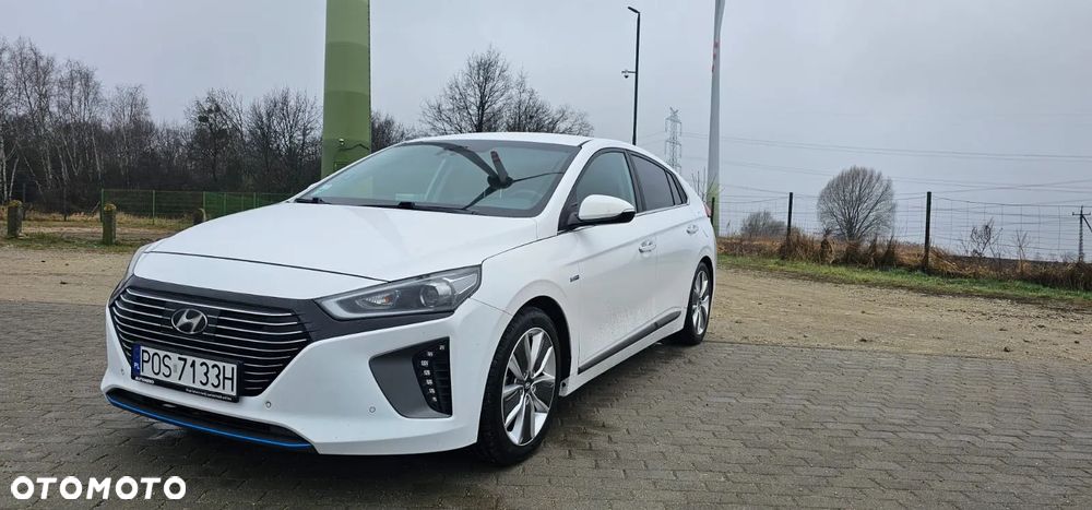 Hyundai IONIQ - 2