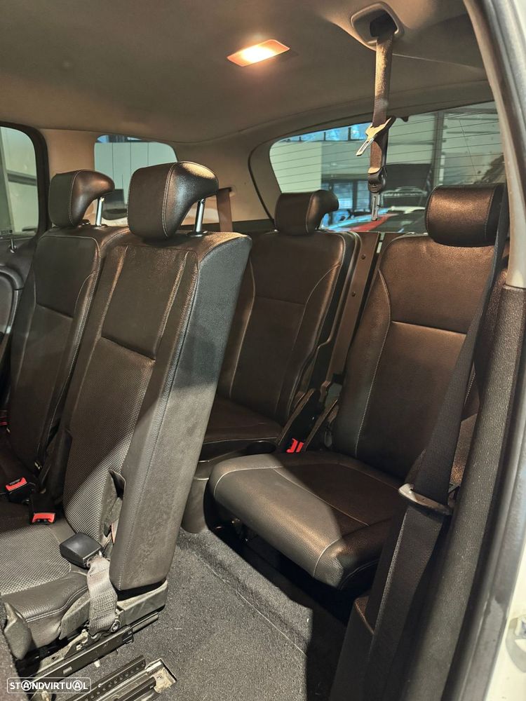 Opel Zafira - 37