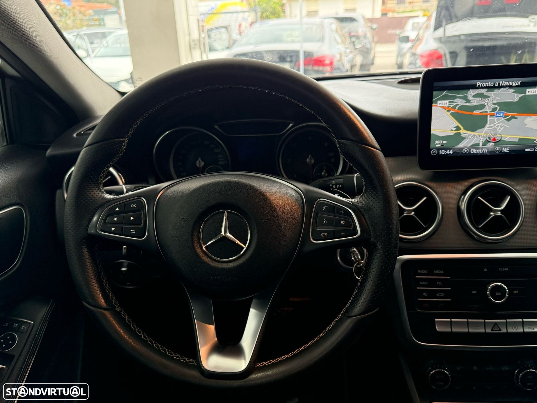 Mercedes-Benz GLA 180 d Urban Aut. - 8