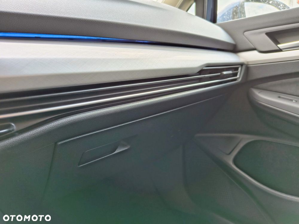 Volkswagen Golf Variant 1.5 TSI Business - 26