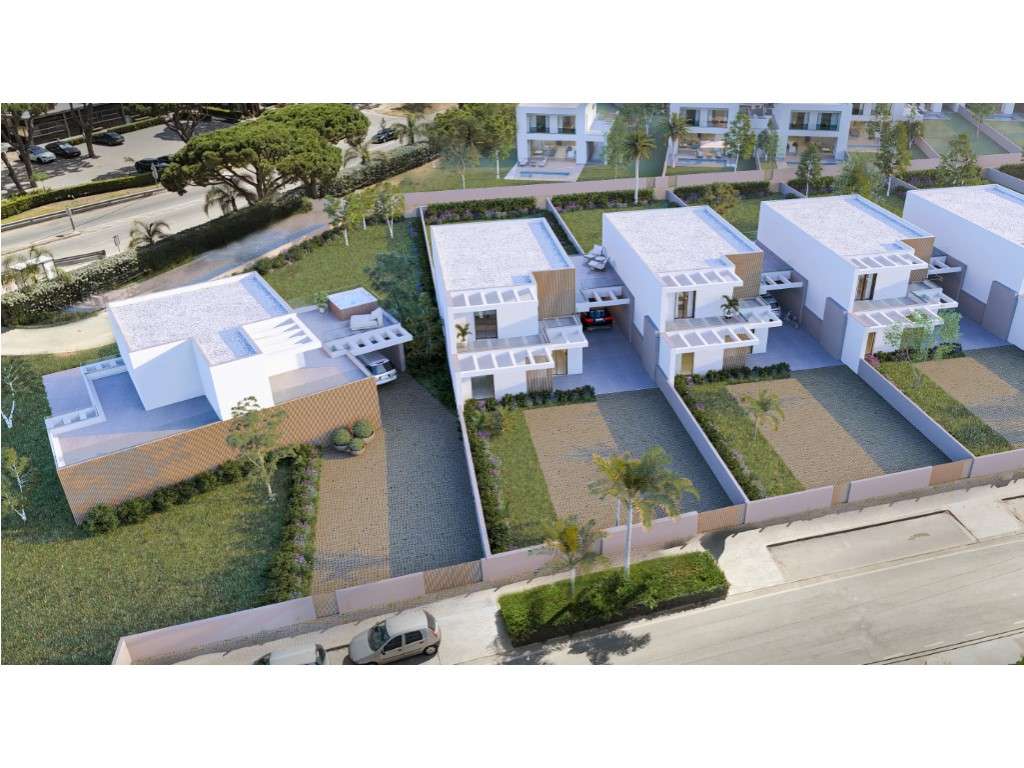 Moradia Excepcional com Piscina e Jardim Privado na zona da Cascalh... - Grande imagem: 3/45