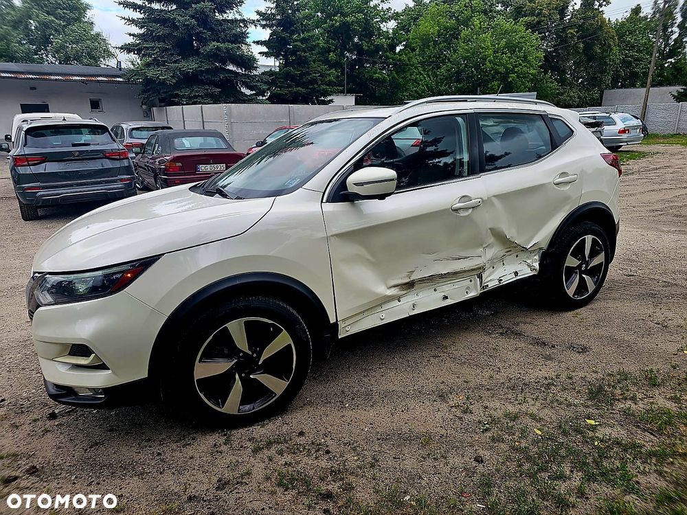 Nissan Qashqai - 4