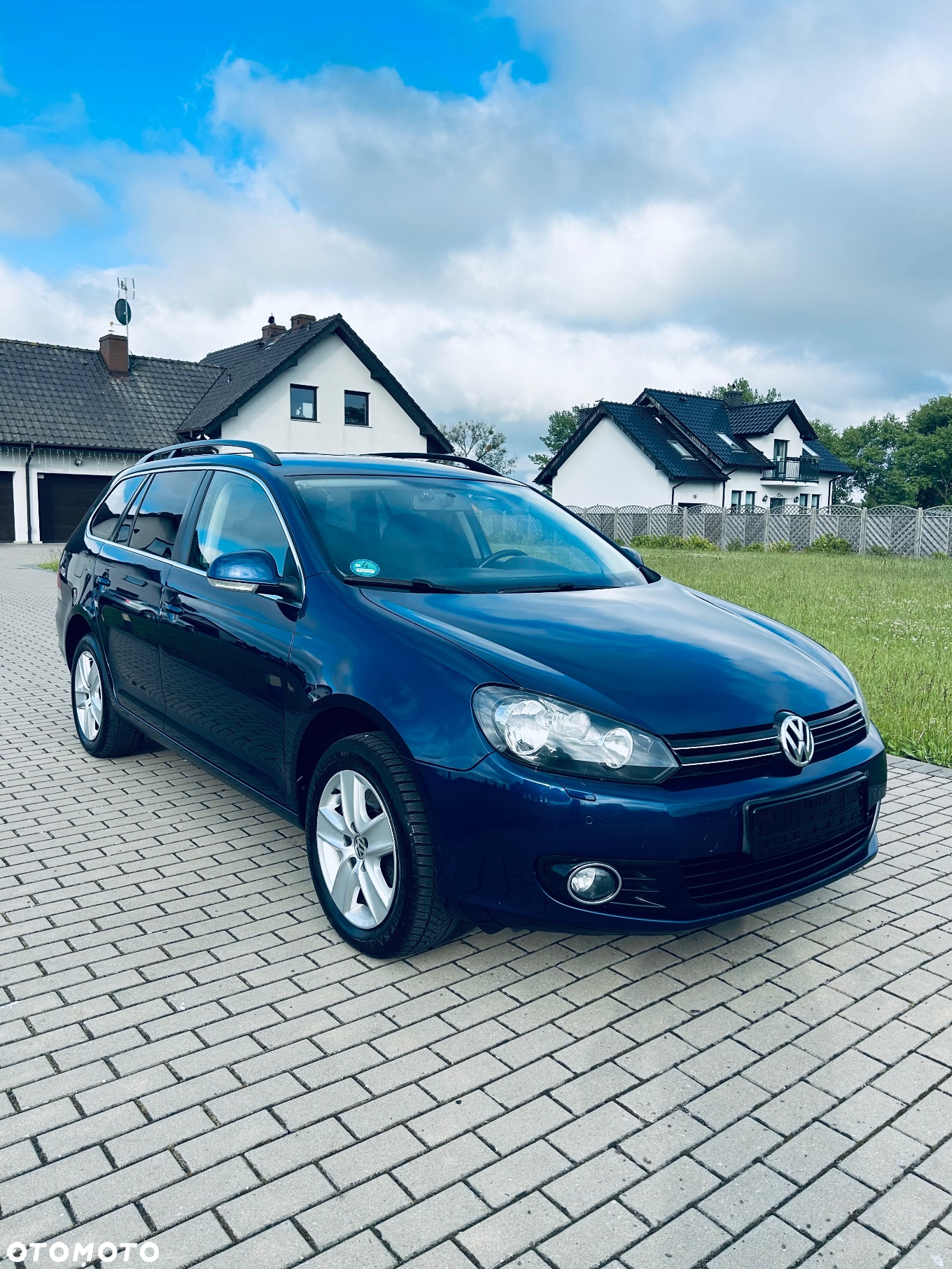 Volkswagen Golf VI 2.0 TDI Comfortline - 10