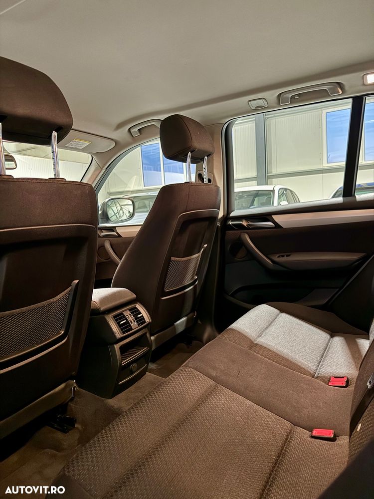 BMW X3 xDrive20d Aut. - 8