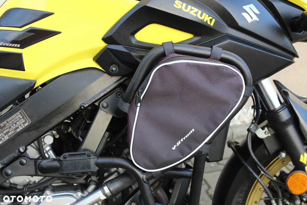 Suzuki V-STROM - 12