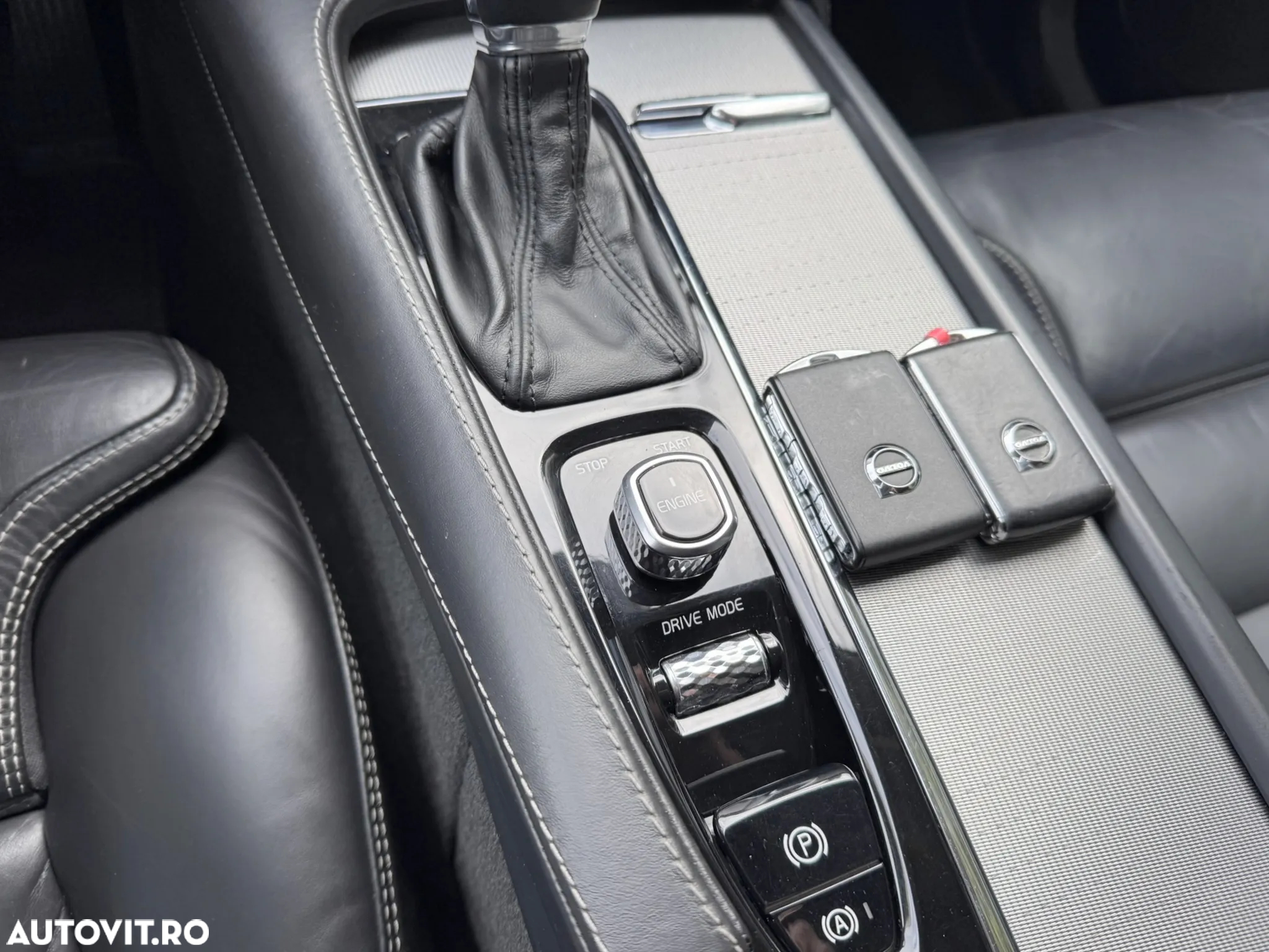 Volvo XC 90 D5 AWD Geartronic Inscription - 18