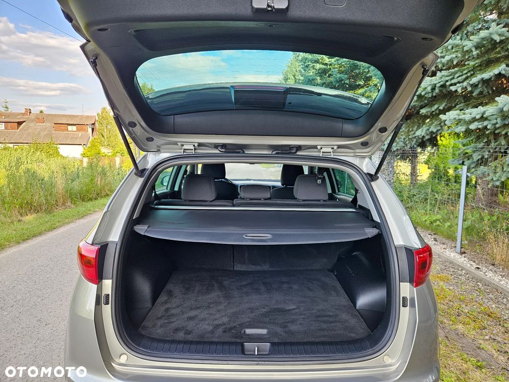 Kia Sportage 1.6 GDI L Business Line Plus 2WD - 37