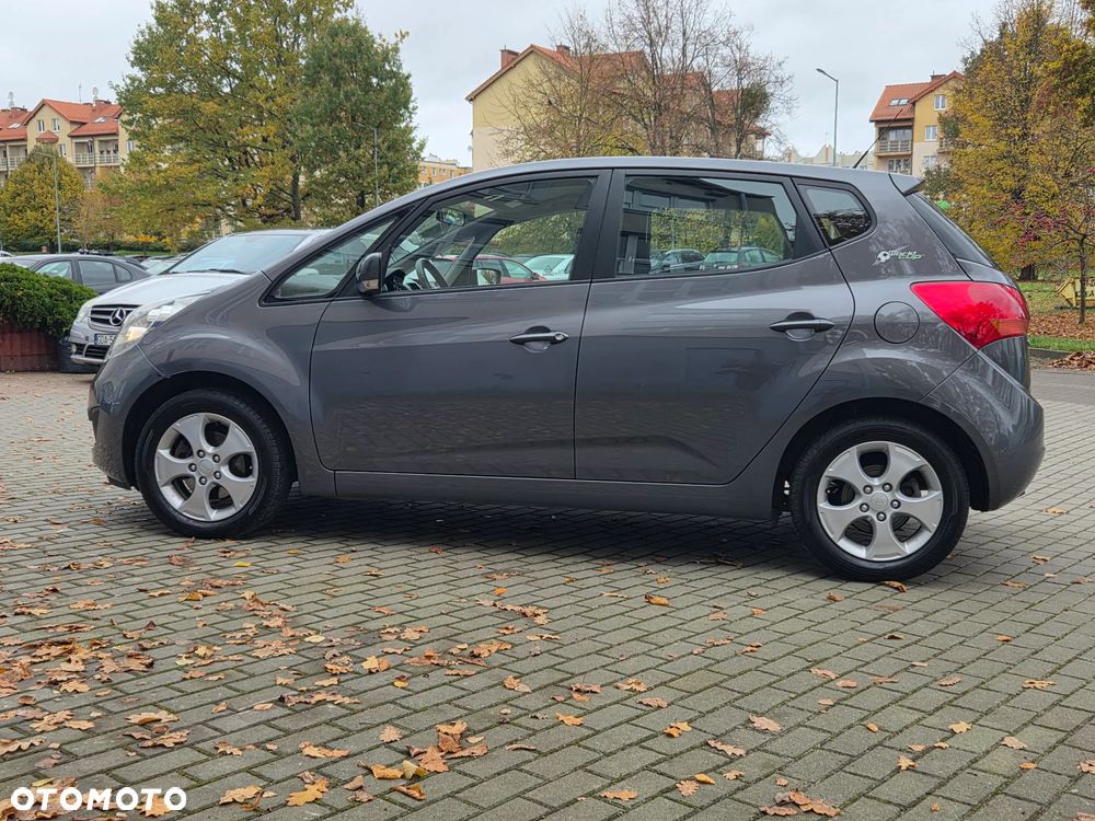 Kia Venga 1.4 CVVT Fifa World Cup Edition - 11