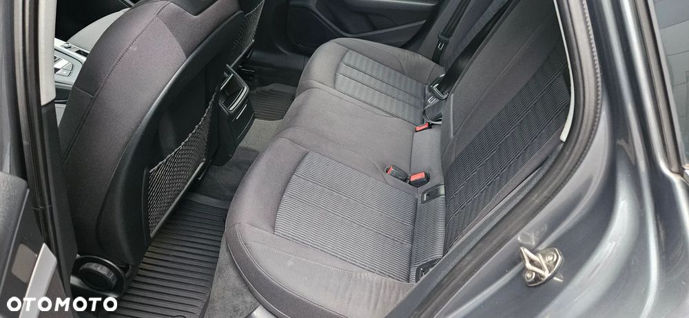 Audi A4 Avant - 14