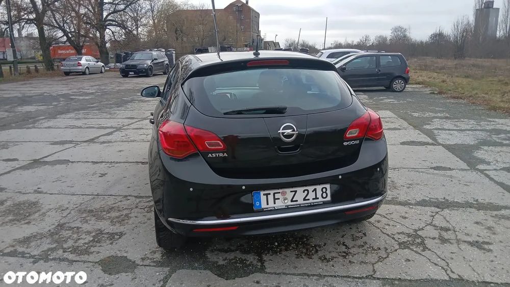 Opel Astra - 14