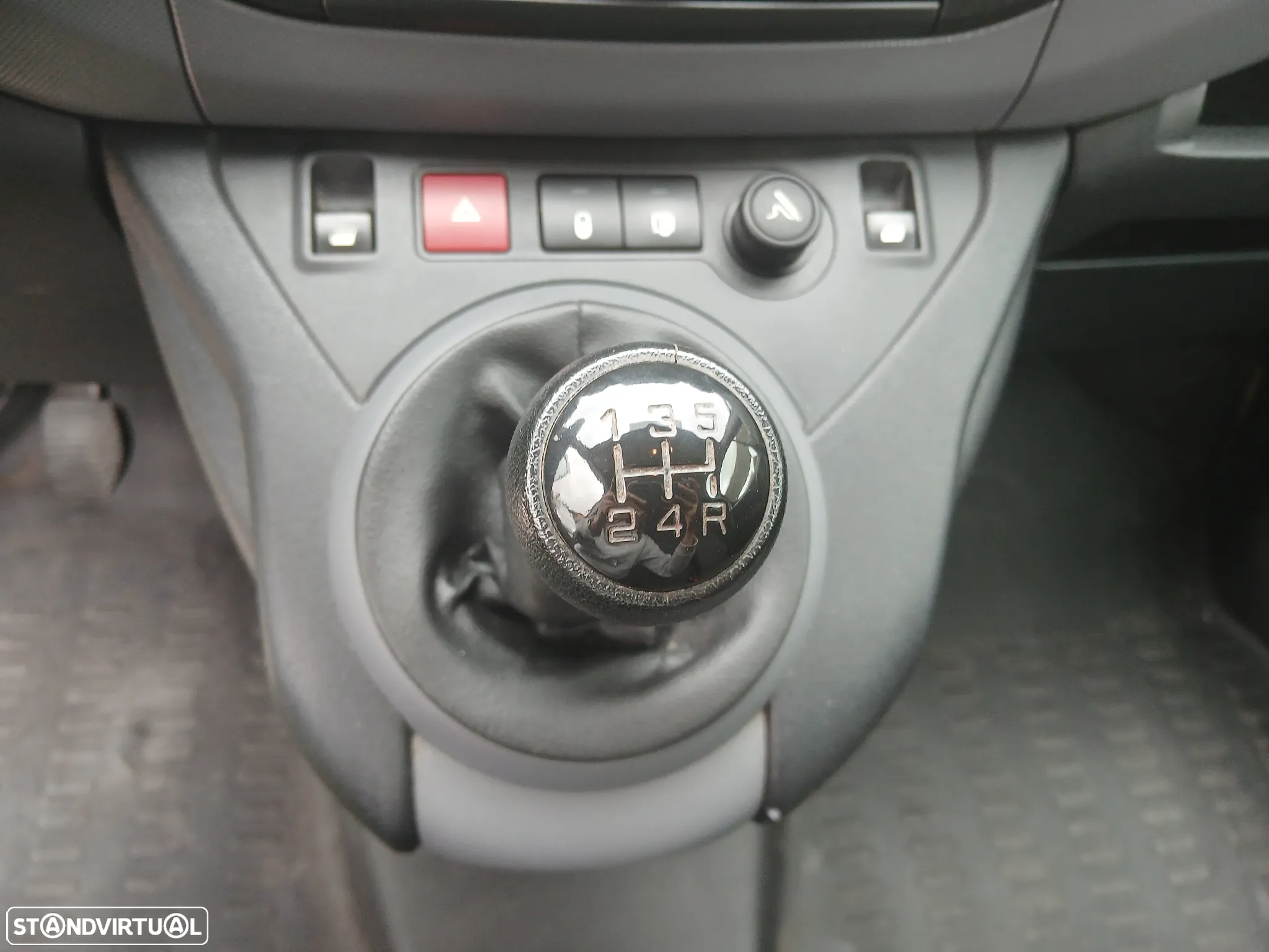 Peugeot Partner - 18