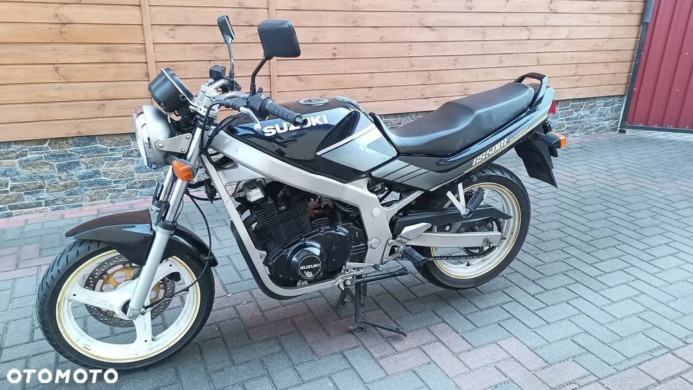 Suzuki GS - 8