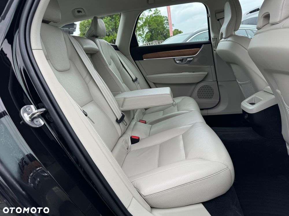 Volvo V90 B4 D Geartronic Momentum Pro - 26
