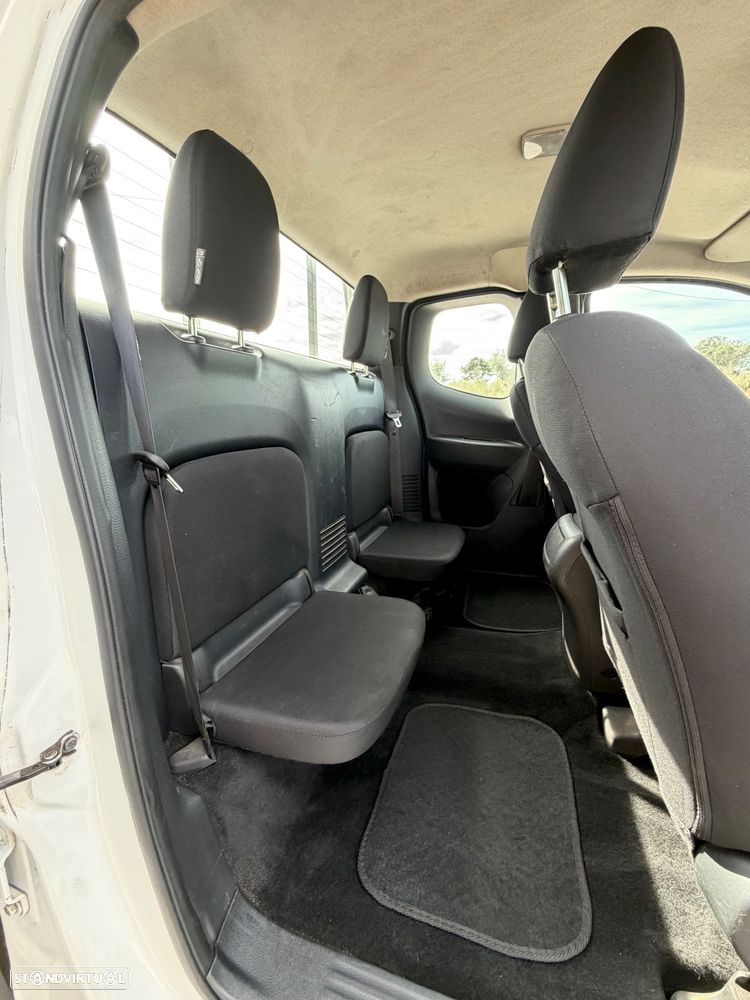 Nissan Navara 2.3 dCi CD 4WD N-Connecta - 24