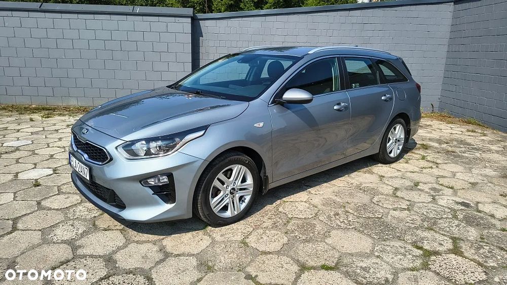 Kia Ceed 1.5 T-GDI M DCT - 11