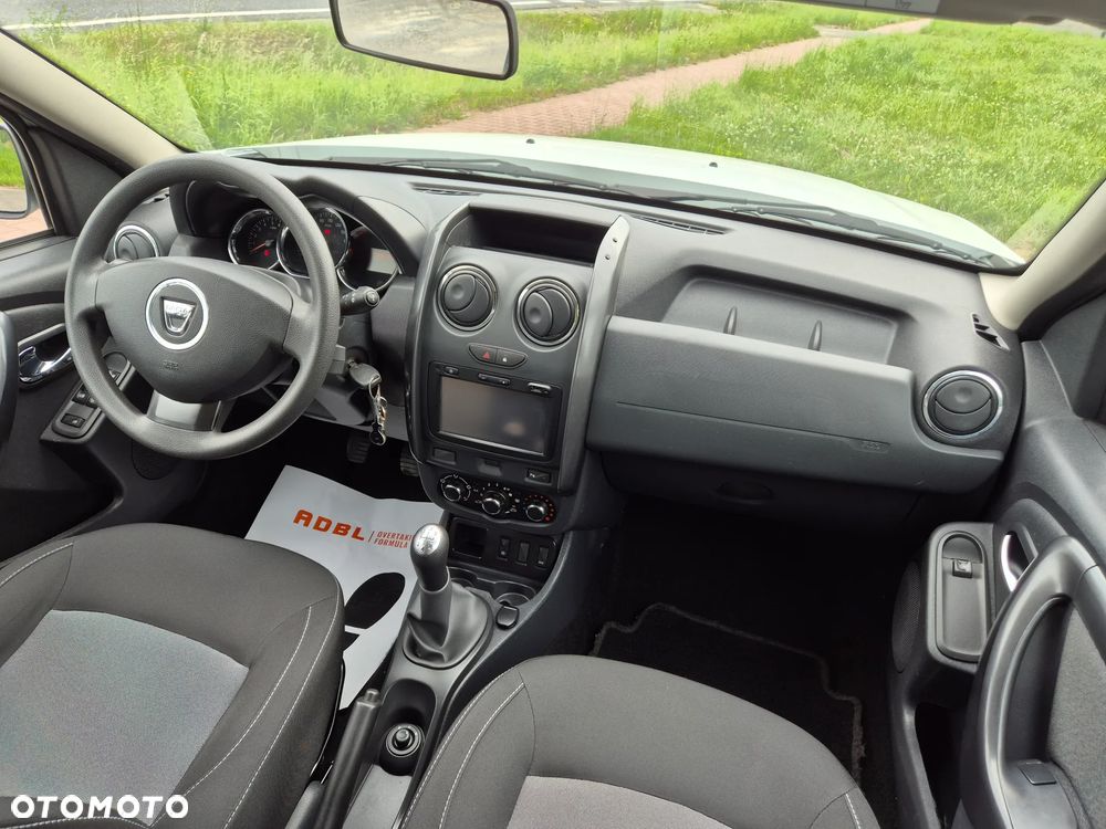 Dacia Duster SCe 115 4x2 Laureate - 28
