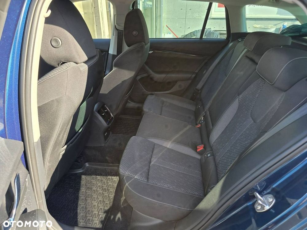 Skoda Octavia 1.5 TSI Business - 40