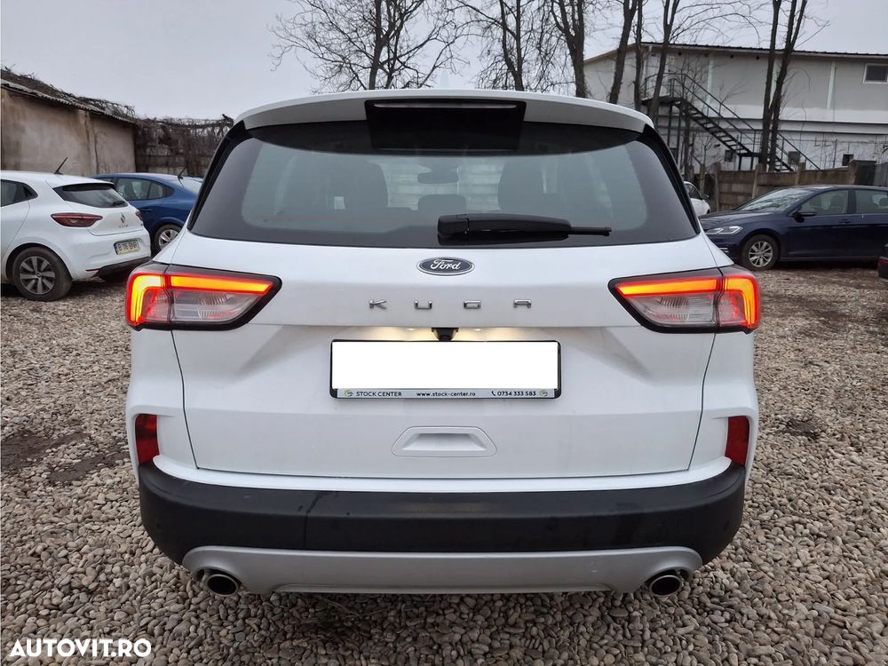 Ford Kuga 1.5 EcoBoost FWD Titanium - 2
