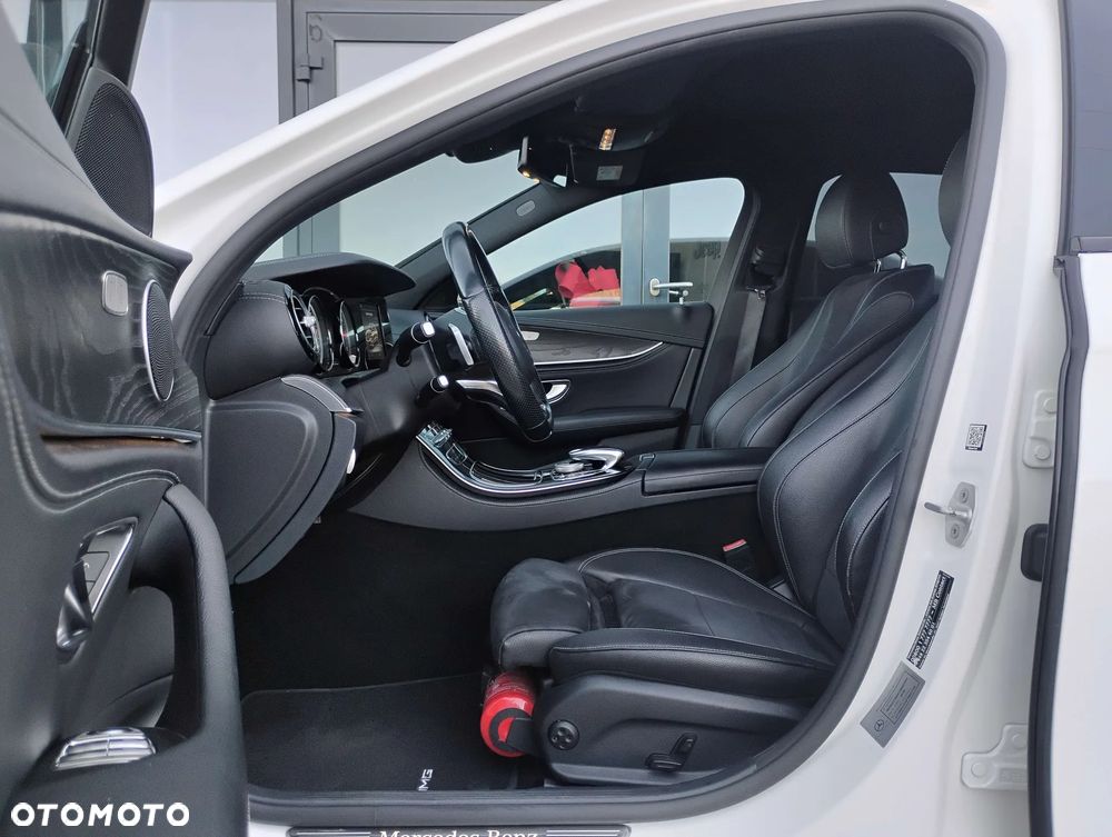 Mercedes-Benz Klasa E 220 d 9G-TRONIC - 11
