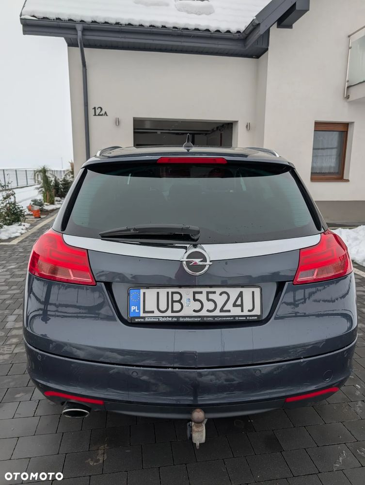 Opel Insignia 2.0 CDTI - 11