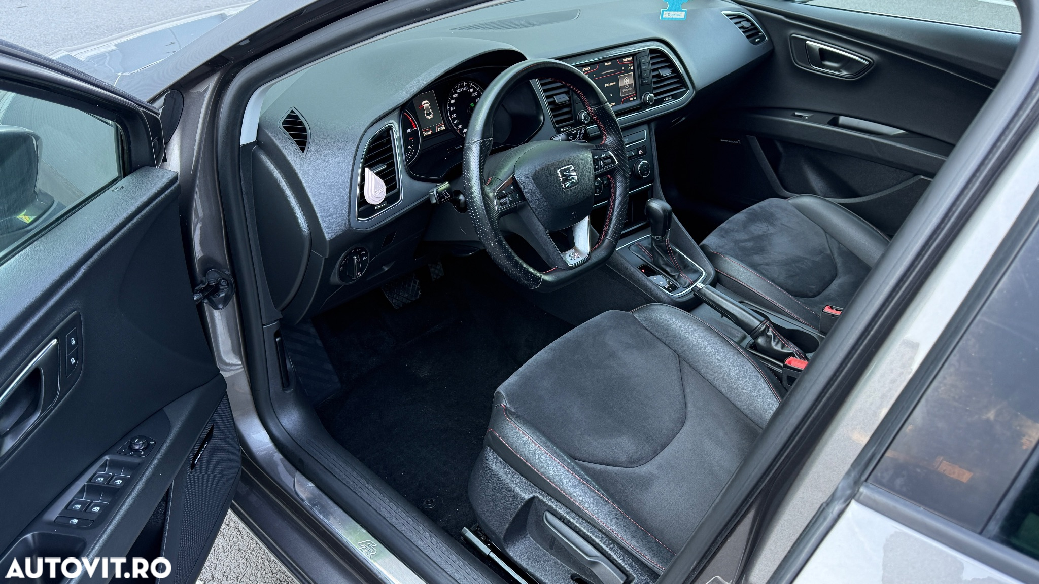 Seat Leon ST 2.0 TDI Start&Stop DSG FR - 14