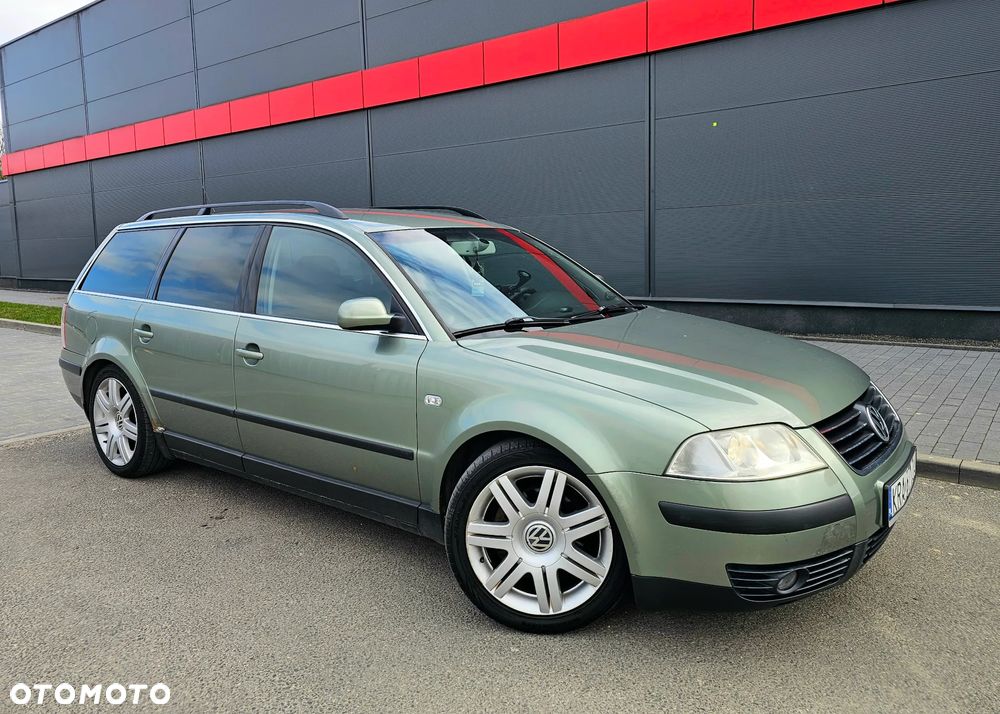 Volkswagen Passat 1.9 TDI Comfortline Family - 9
