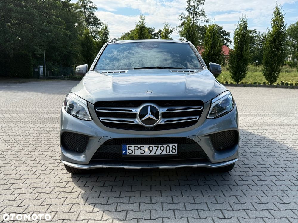 Mercedes-Benz GLE - 17