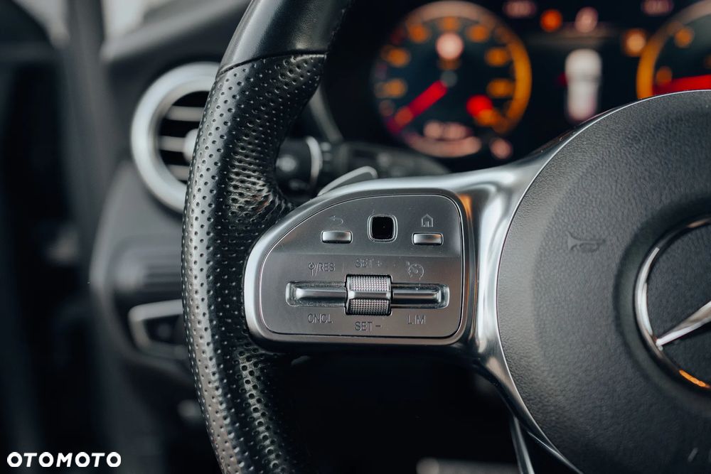 Mercedes-Benz GLC 200 d 4-Matic Business Edition - 9