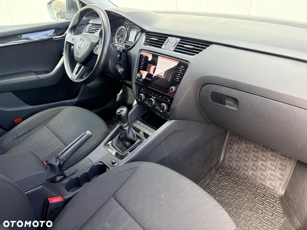 Skoda Octavia 1.4 TSI Style - 22