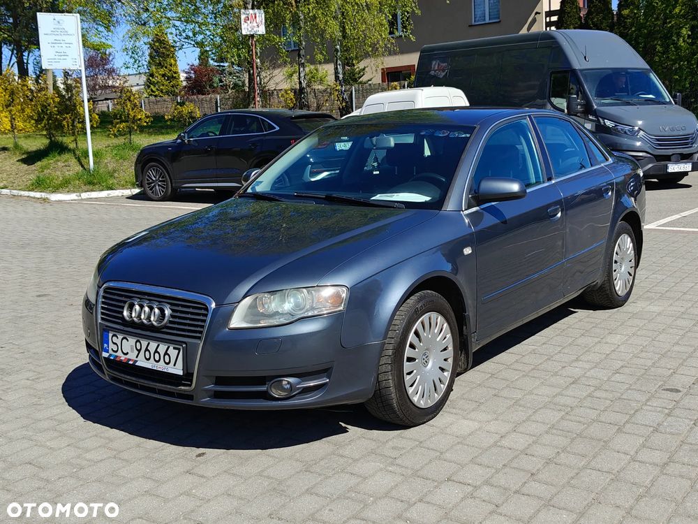Audi A4 Limousine 2.0 TDI DPF - 13