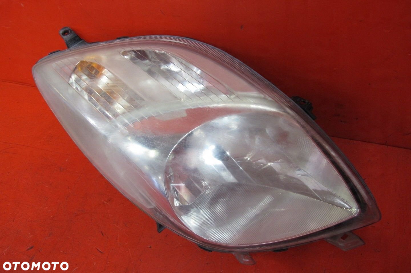 TOYOTA YARIS 2 II P9 05-09 LAMPA REFLEKTOR PRAWA PRZÓD PRZEDNIA 81110-0D120 - 3