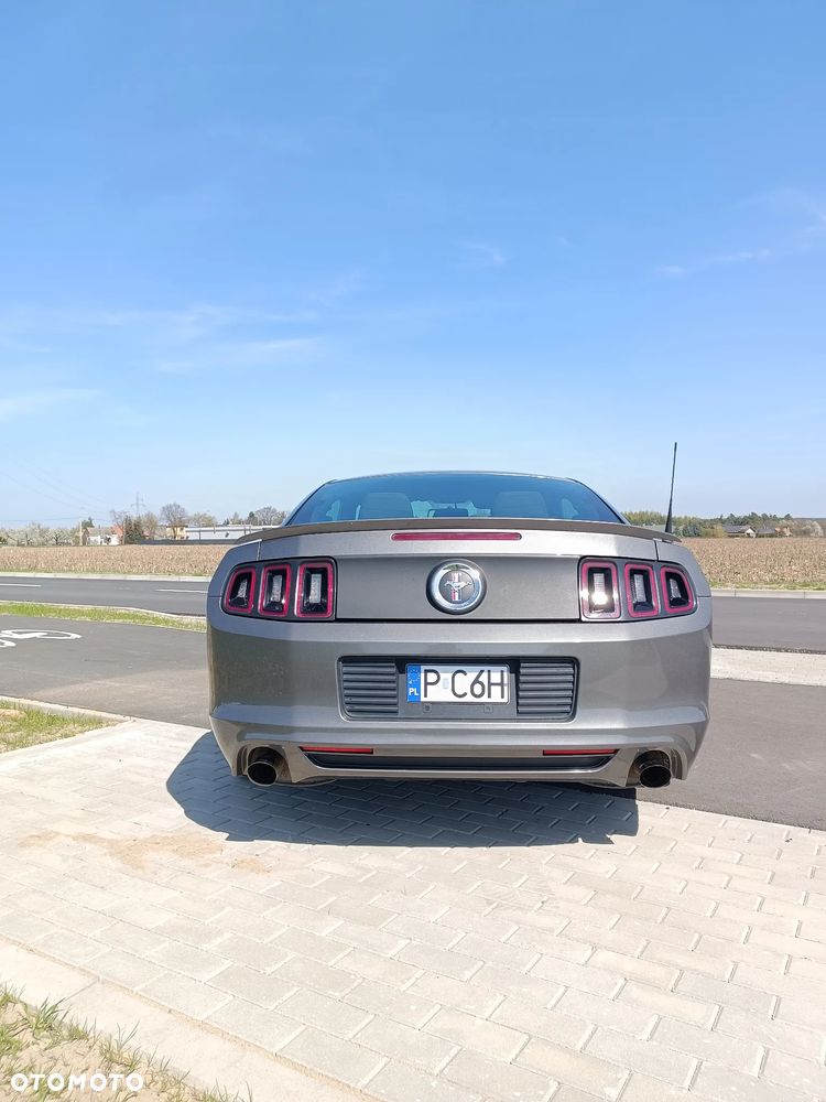 Ford Mustang 3.7 V6 - 4
